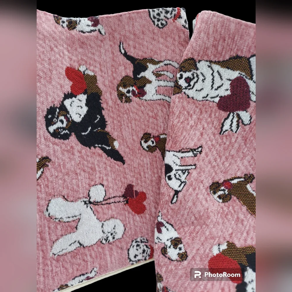 Valentine's Day Puppy Love Table Runner NWOT